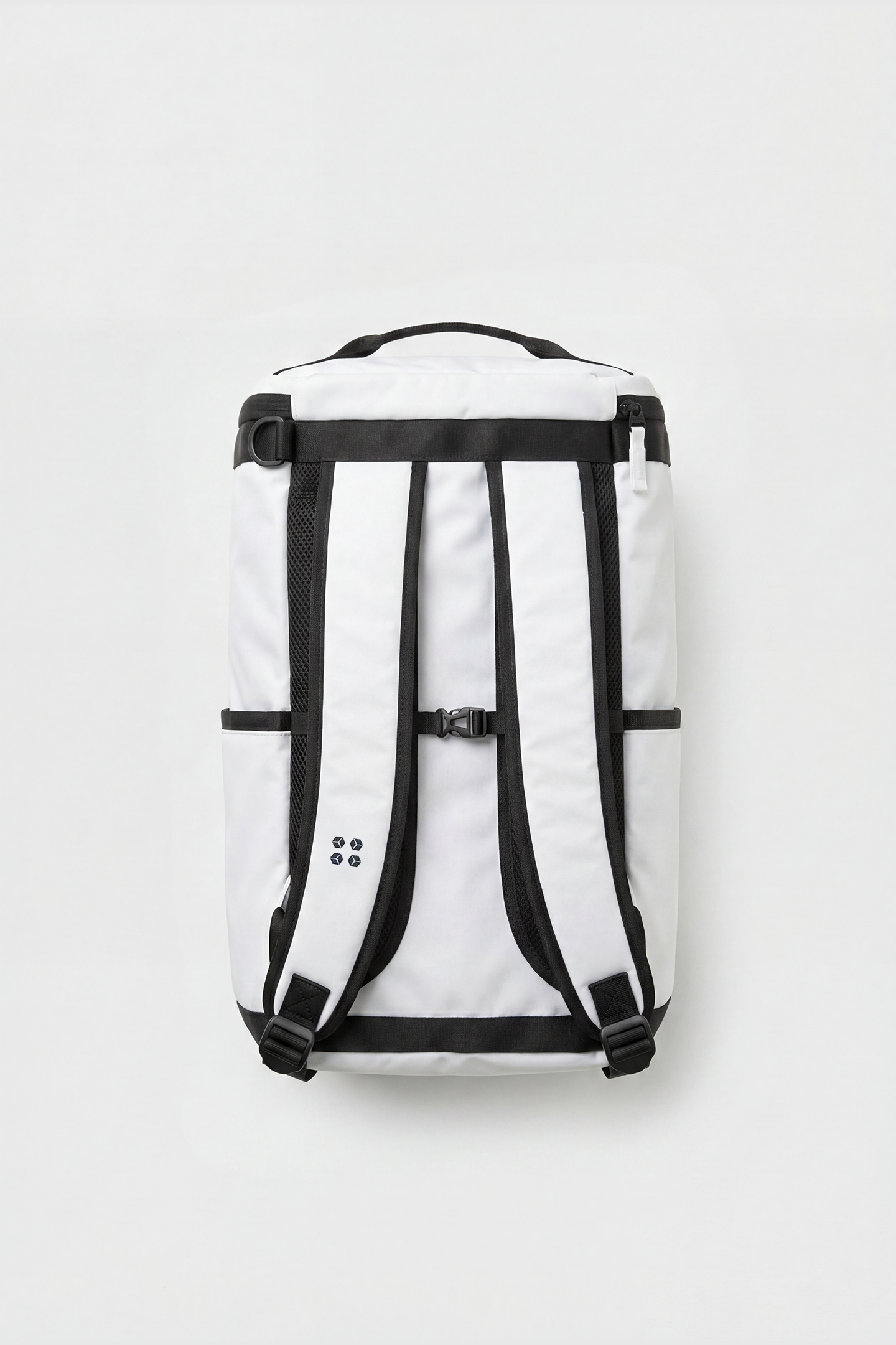 Xeist Hybrid Bag - White