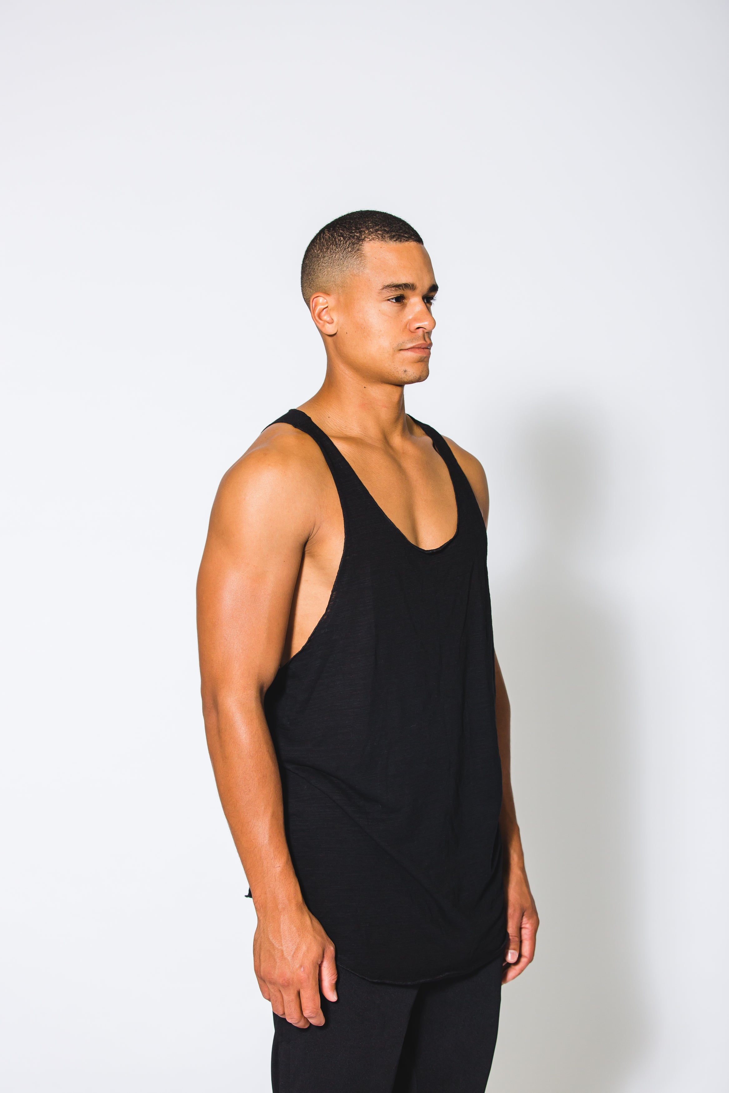 Black Essential Tank - Xeist