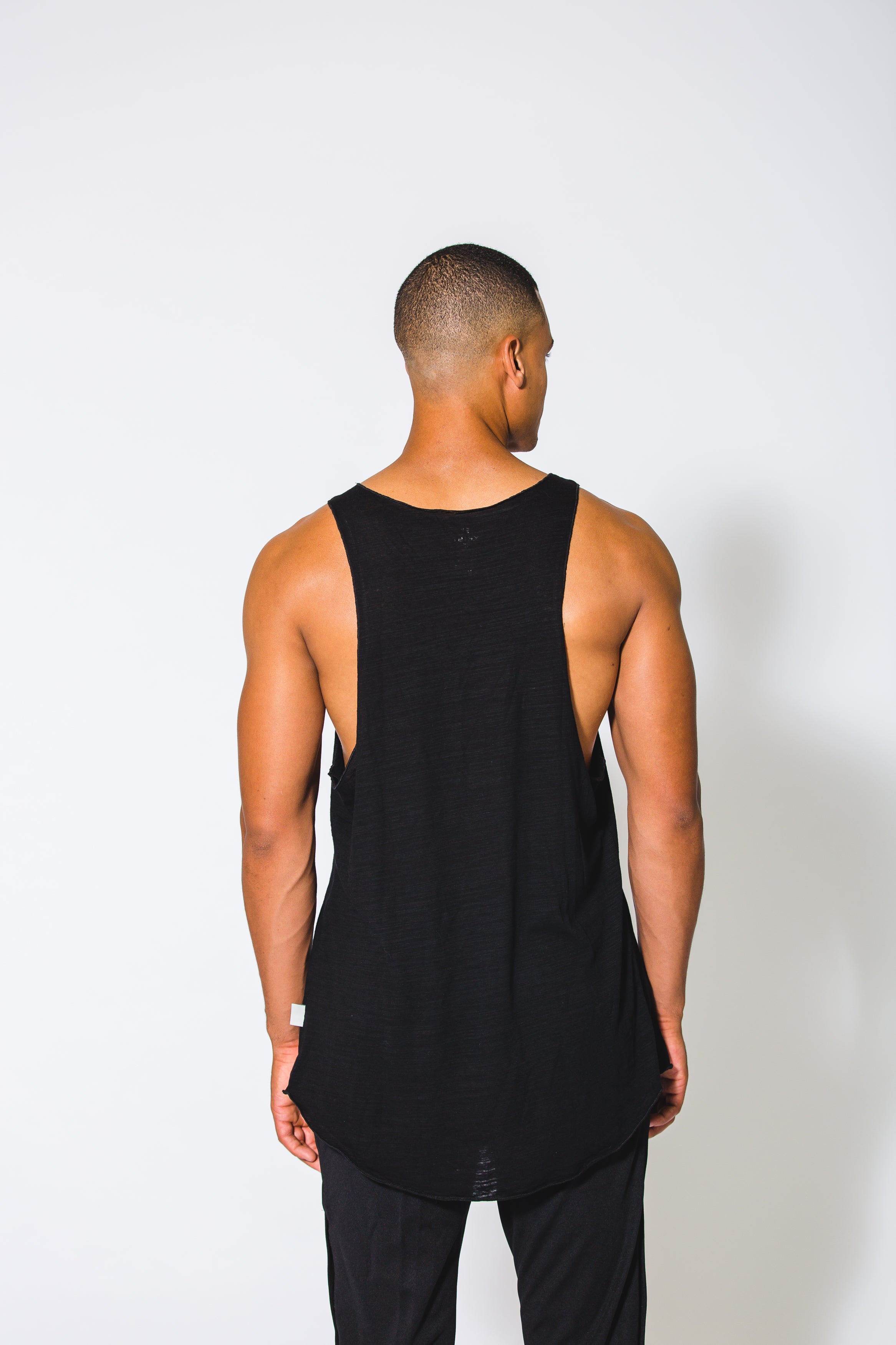 Black Essential Tank - Xeist