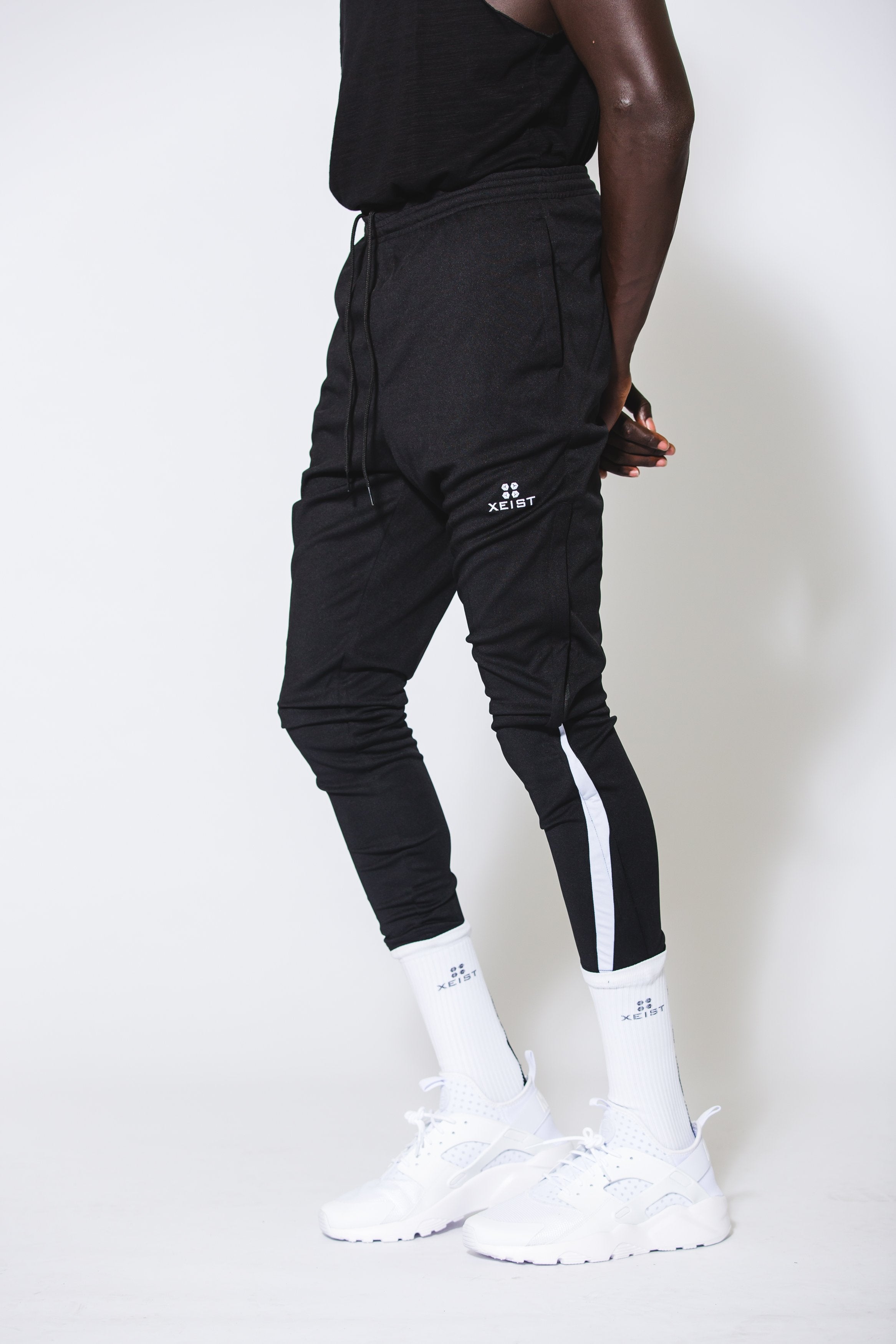 Black 741z Joggers - Xeist